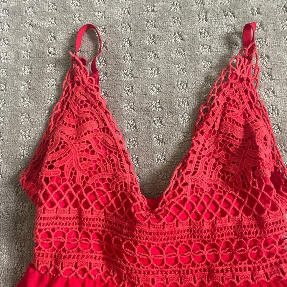 Red Lace Trim Romper - Picture 5 of 7